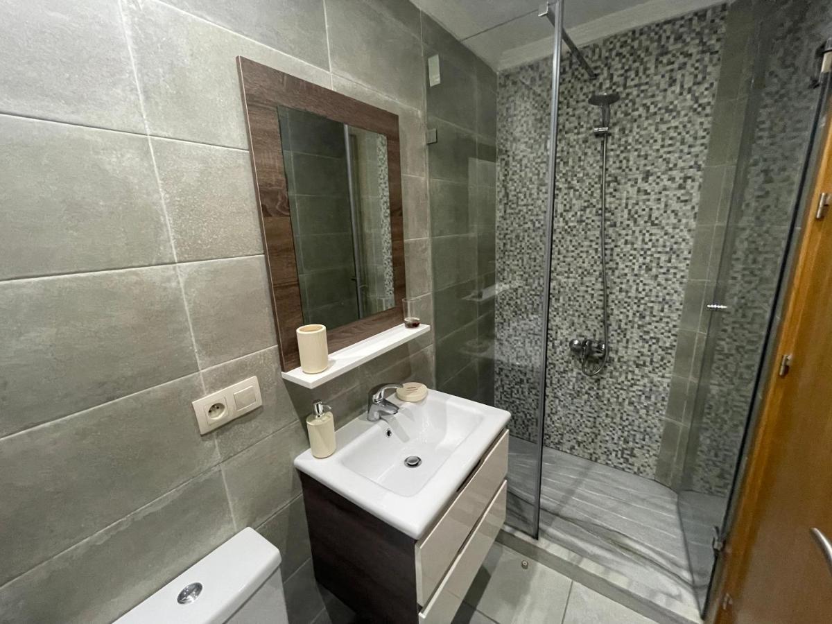 Seafront High Standard Apartment Мартиль Экстерьер фото